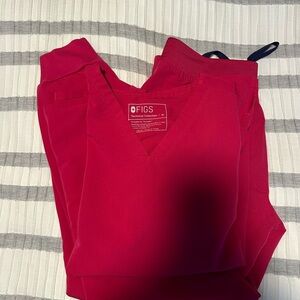 Figs shocking pink Scrub Ensemble